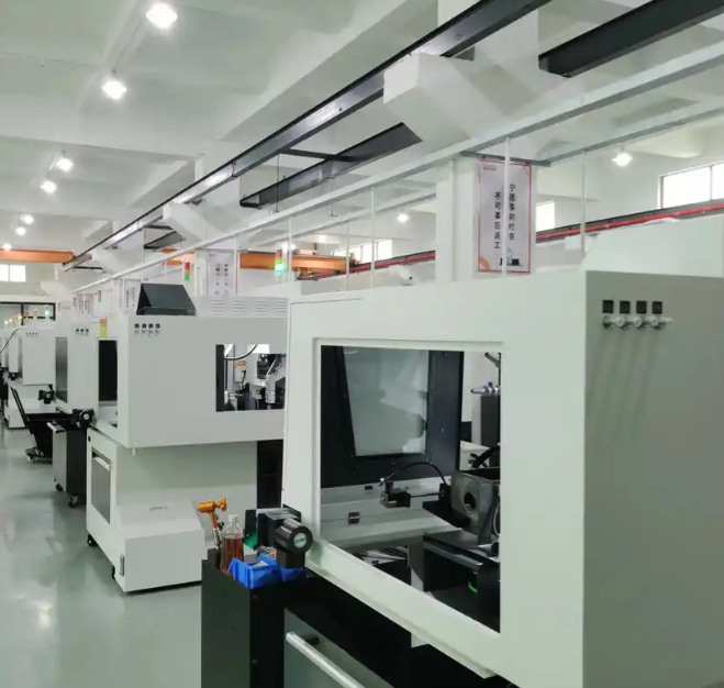 A Haozhifeng Machinery Al6061 CNC megmunkálási alkatrészeit ömlesztve szállítják az EU csúcskategóriás berendezések piacára